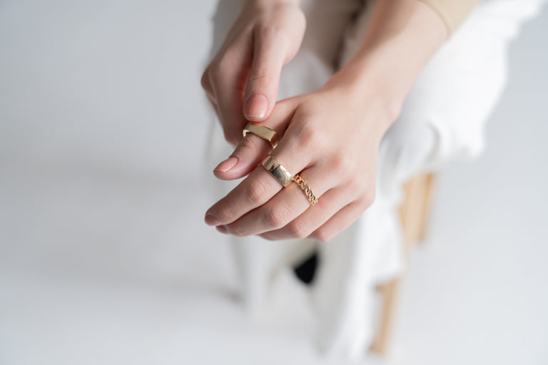 18K Gold plated - square ring.