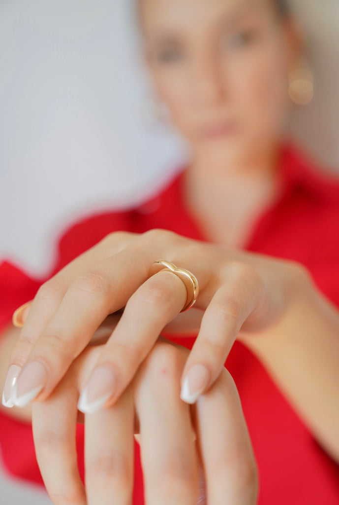 Heart ring 18K Gold plated.    A simple, sweet and delicate heart ring is a lovely reminder of the power of love. Giving this delightful ring as a gift says “I love you". As a gift to yourself, it is a beautiful reminder that YOU are LOVED. ﻿